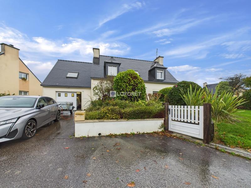 Maison - 142 m² - 6 pièces