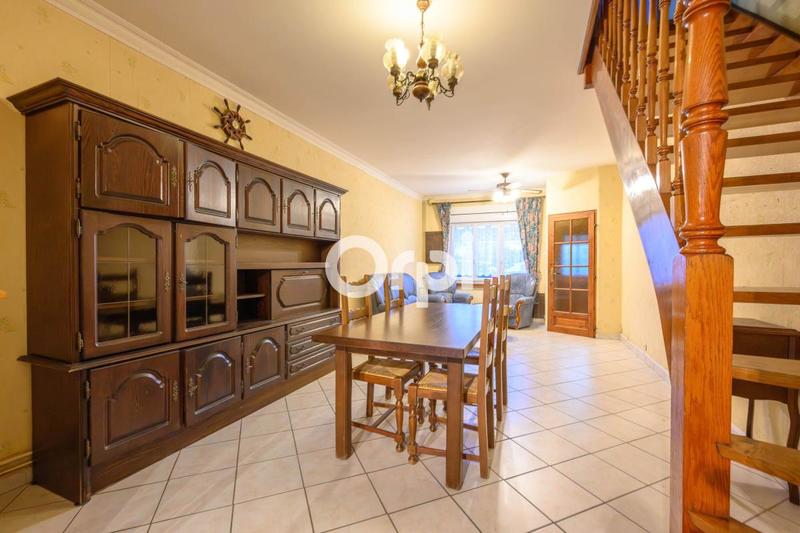 Maison - 96 m² - 4 pièces