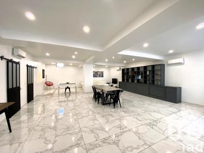 Loft - 134 m² - 2 pièces