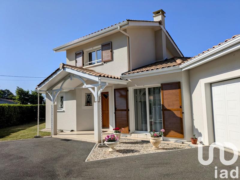 Maison - 121 m² - 4 pièces