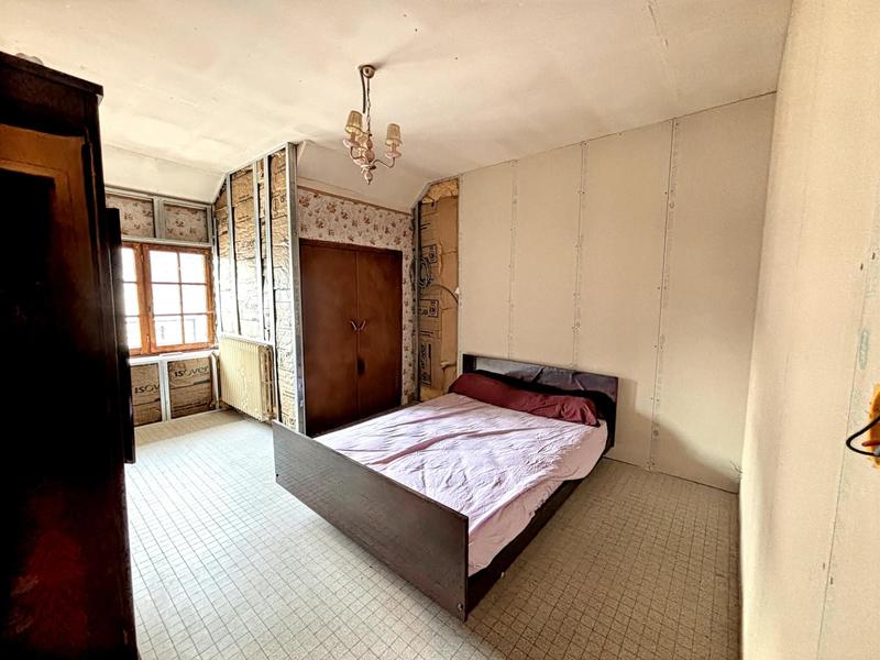 Maison - 288 m² - 8 pièces