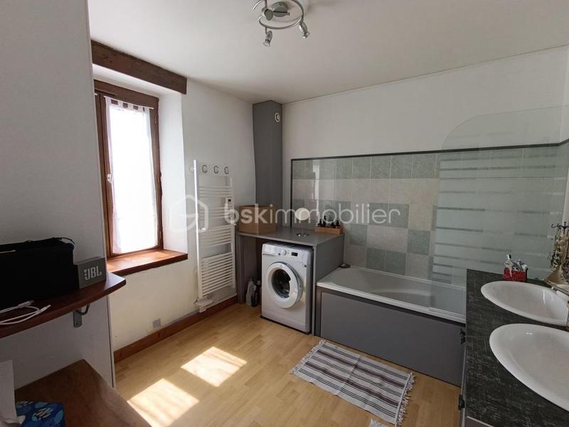 Maison de village - 116 m² - 5 pièces