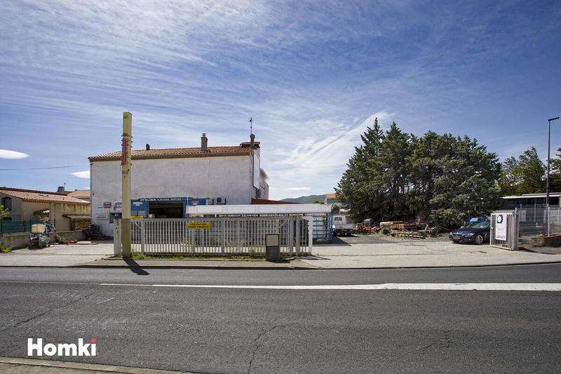 Local commercial - 470 m² - 6 pièces