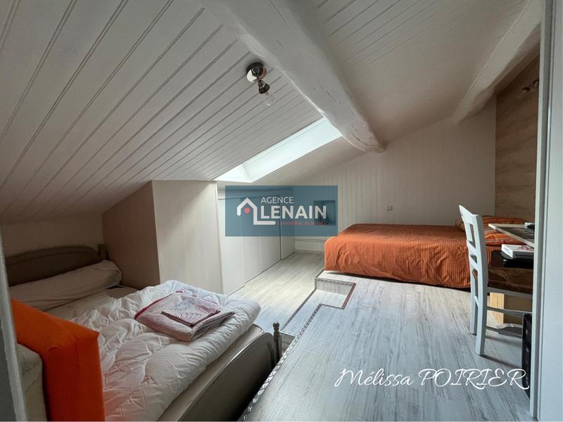 Maison - 189 m² - 6 pièces