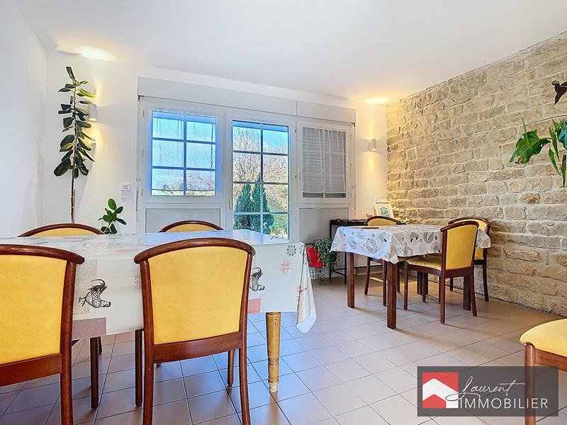 Maison - 364 m² - 17 pièces