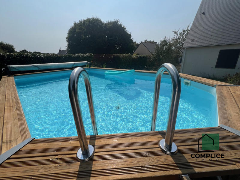 Maison - 161 m² - 8 pièces