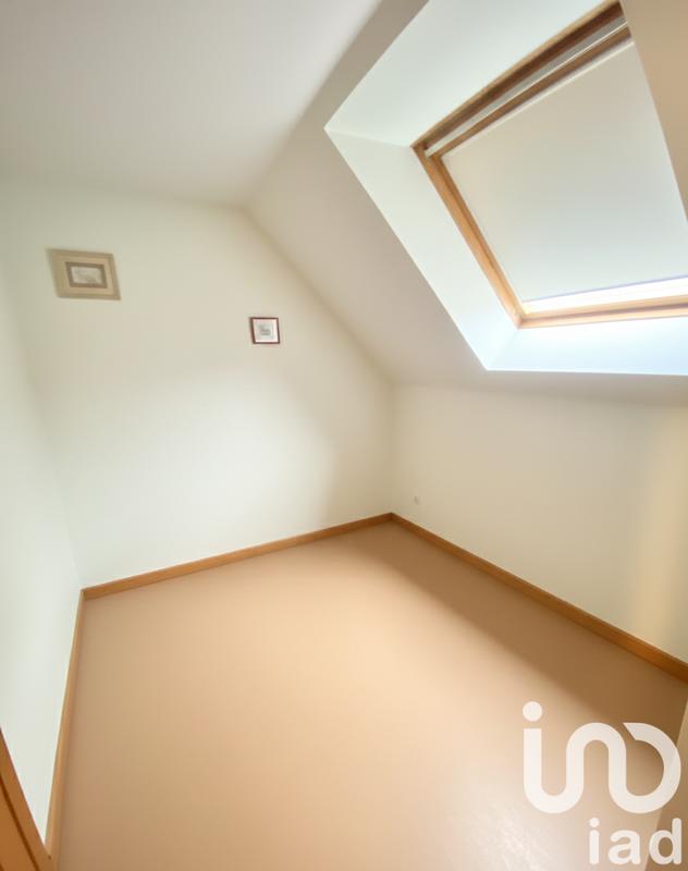 Maison - 176 m² - 8 pièces