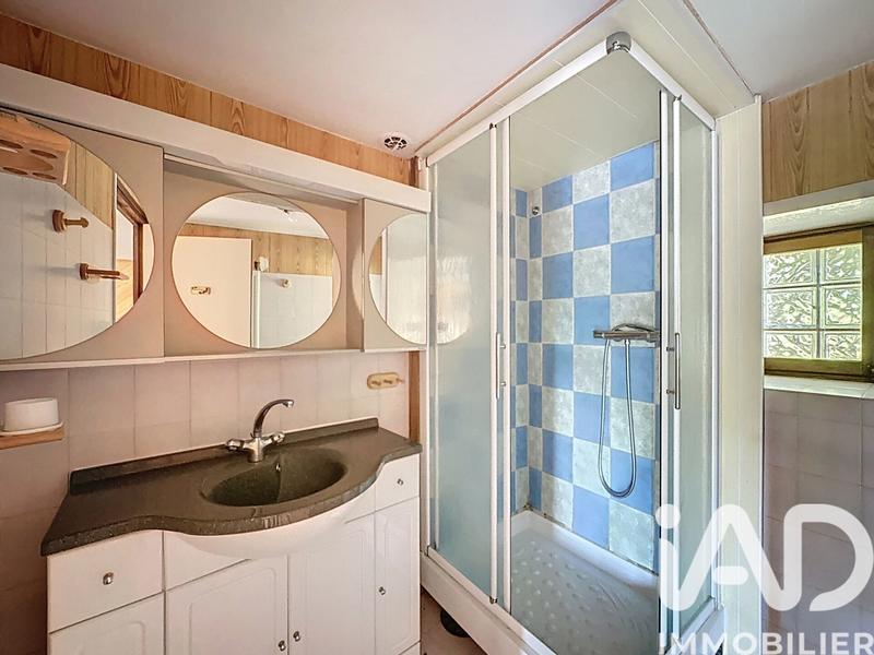 Maison - 199 m² - 9 pièces