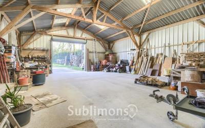 Maison traditionnelle - 203 m² - 9 pièces