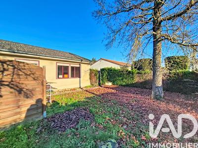 Maison - 84 m² - 4 pièces