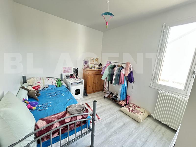 Maison - 90 m² - 5 pièces