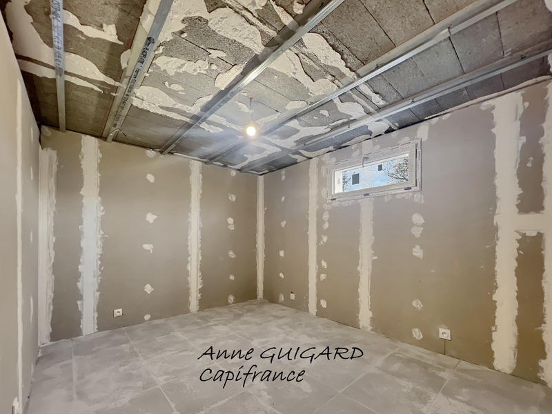 Maison - 134 m² - 7 pièces