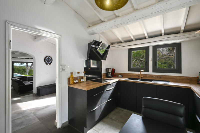 Villa - 196 m² - 7 pièces