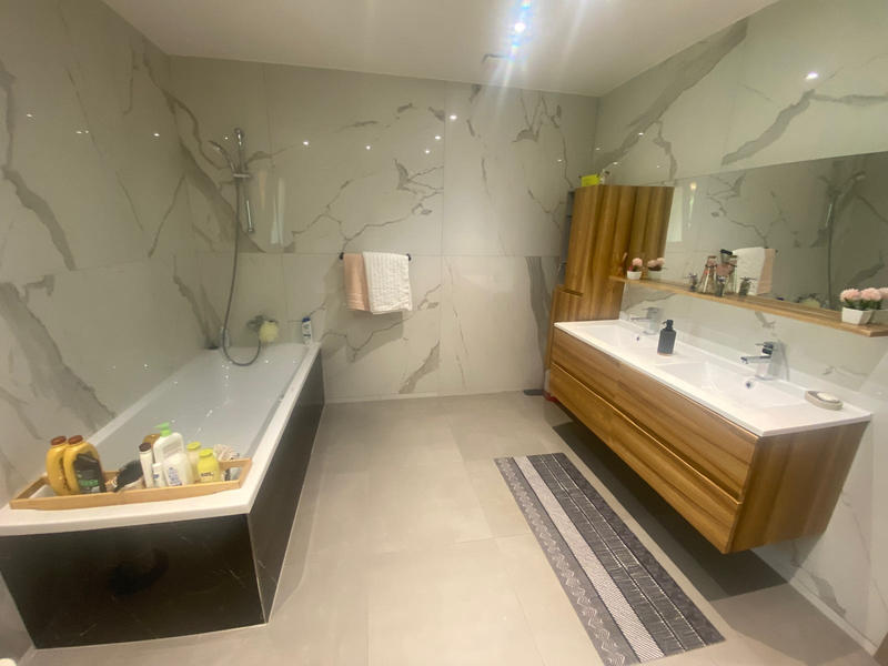 Villa - 160 m² - 5 pièces