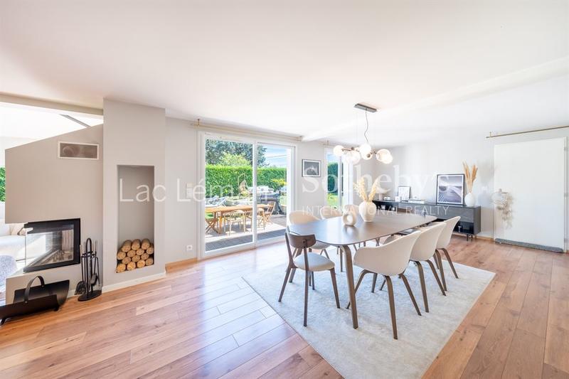 Maison - 158 m² - 6 pièces