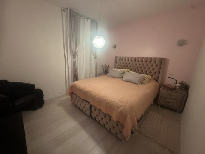 Maison - 85 m² - 7 pièces