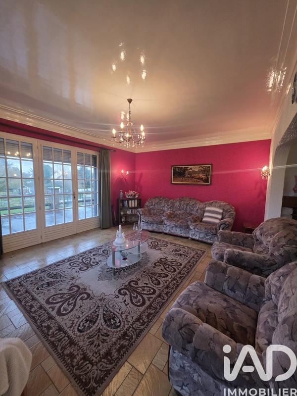 Maison - 208 m² - 7 pièces