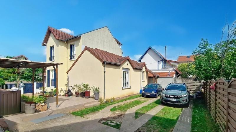 Maison - 103 m² - 6 pièces