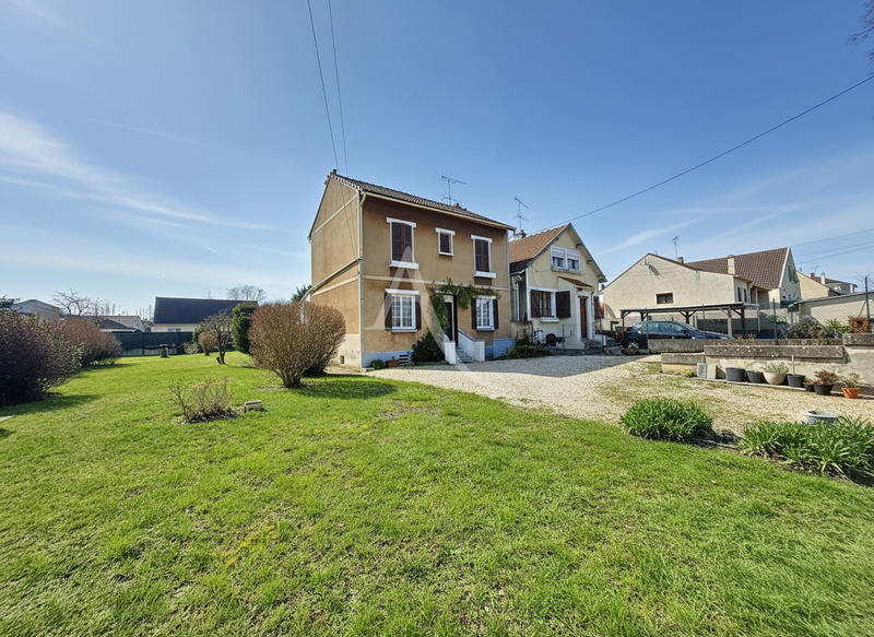 Maison - 125 m² - 4 pièces