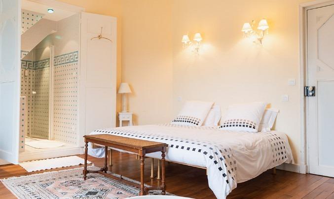 Manoir - 2 000 m² - 40 pièces