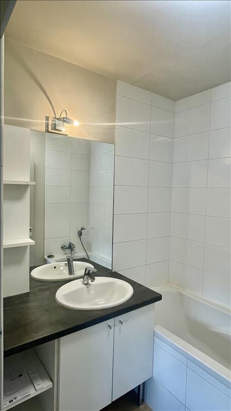 Loft - 88 m² - 4 pièces