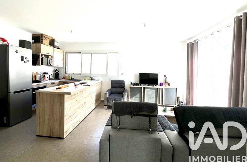 Maison - 96 m² - 5 pièces