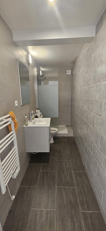 Local commercial - 317 m²