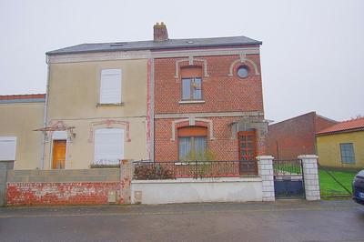 Maison - 85 m² - 3 pièces