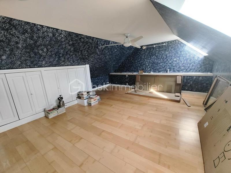 Maison en pierre - 140 m² - 4 pièces