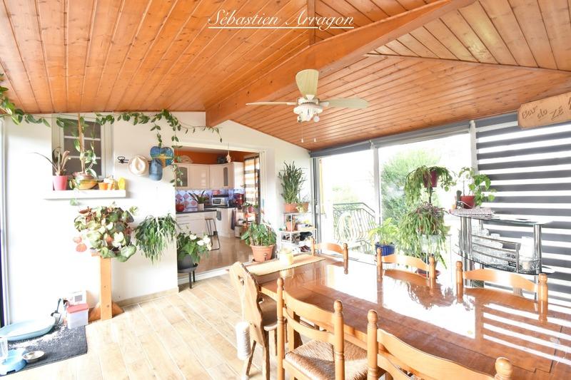 Maison - 98 m² - 4 pièces