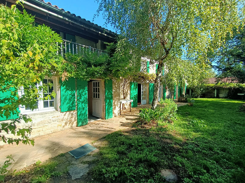 Maison - 188 m² - 6 pièces