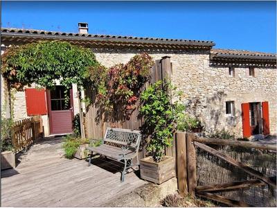 Mas - 390 m² - 12 pièces