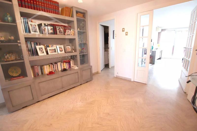 Appartement - 93 m² - 3 pièces