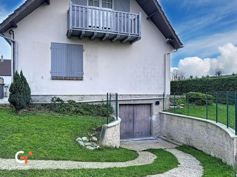 Maison - 109 m² - 6 pièces