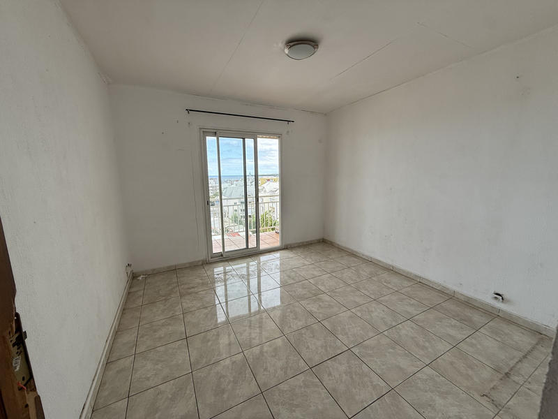 Appartement - 100 m² - 4 pièces