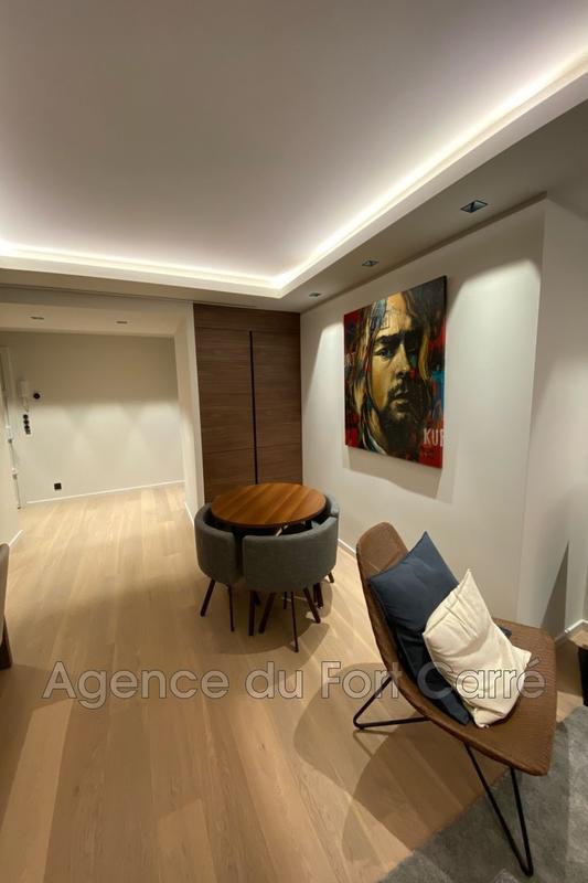 Appartement - 83 m² - 3 pièces