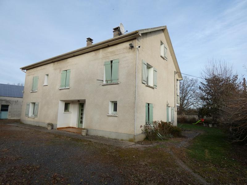 Maison traditionnelle - 200 m² - 8 pièces