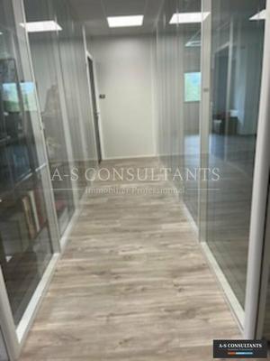 Local d'activité / Entrepôt - 37 m²