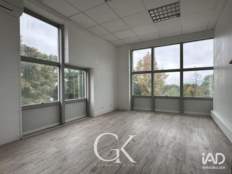 Local commercial - 1 265 m²