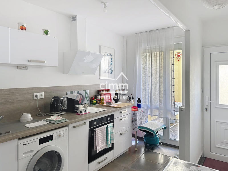 Appartement - 65 m² - 3 pièces