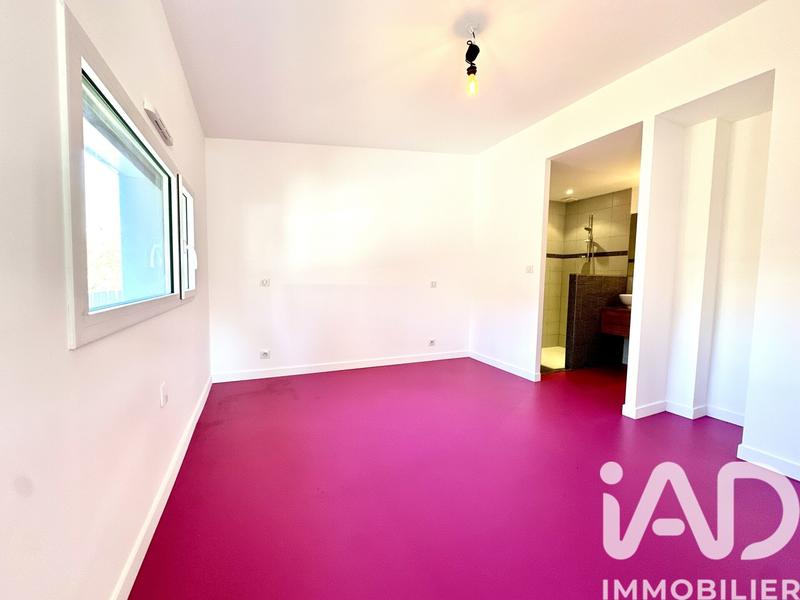 Maison - 96 m² - 5 pièces