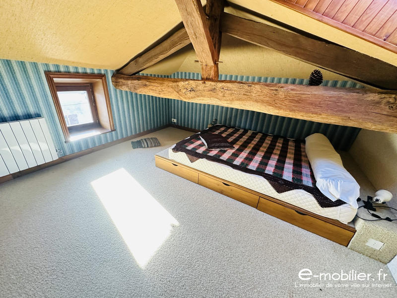 Maison - 172 m² - 7 pièces