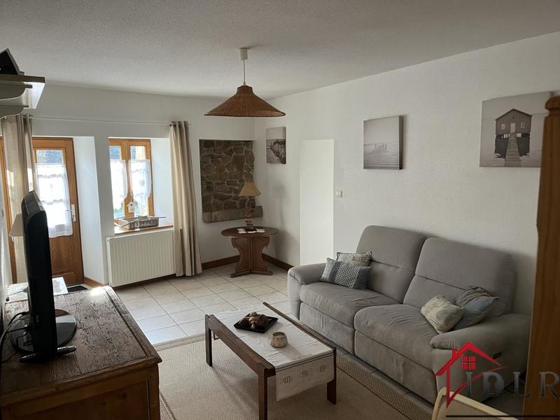 Propriété - 355 m² - 17 pièces