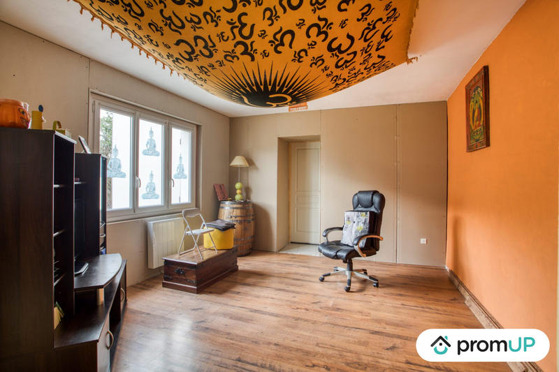 Maison - 150 m² - 7 pièces