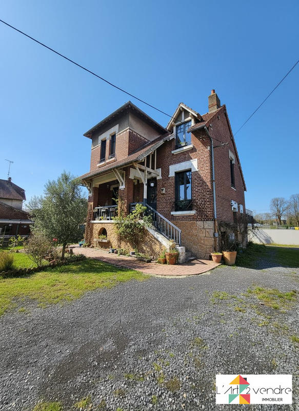 Maison - 111 m² - 6 pièces