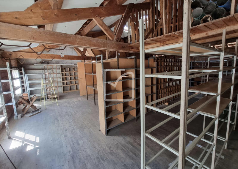 Maison - 160 m² - 9 pièces