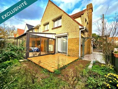 Maison - 140 m² - 5 pièces