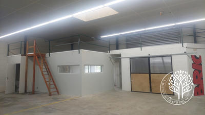 Local d'activités - 481 m² - 5 pièces