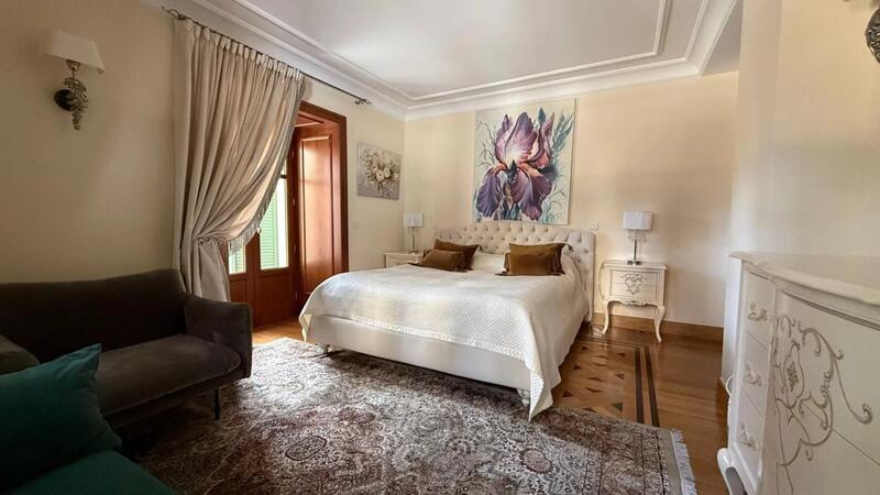 Appartement - 102 m² - 3 pièces