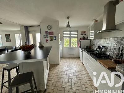 Maison - 162 m² - 5 pièces